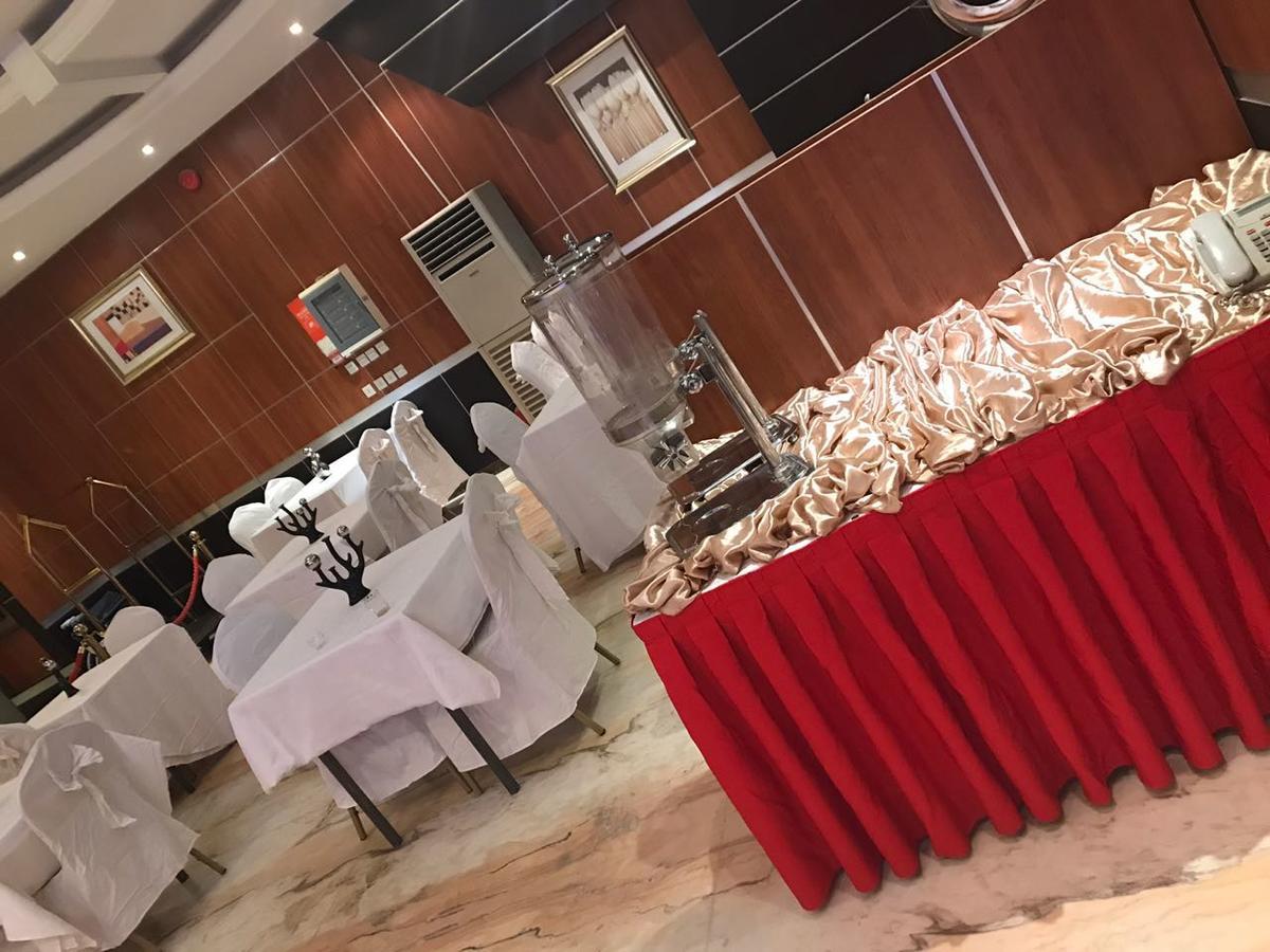 Almakan Hotel 105 Rijad Zewnętrze zdjęcie